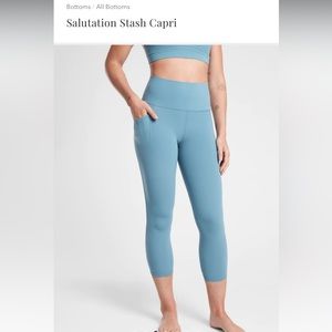 Athleta salutation stash pocket II capri